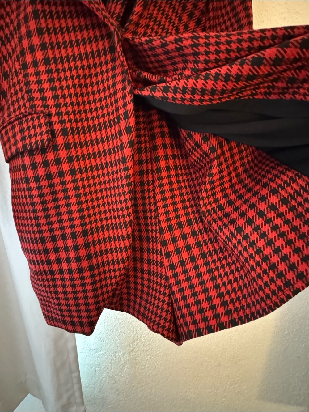 ZARA Red and Black Houndstooth Blazer - Picture 2 of 7
